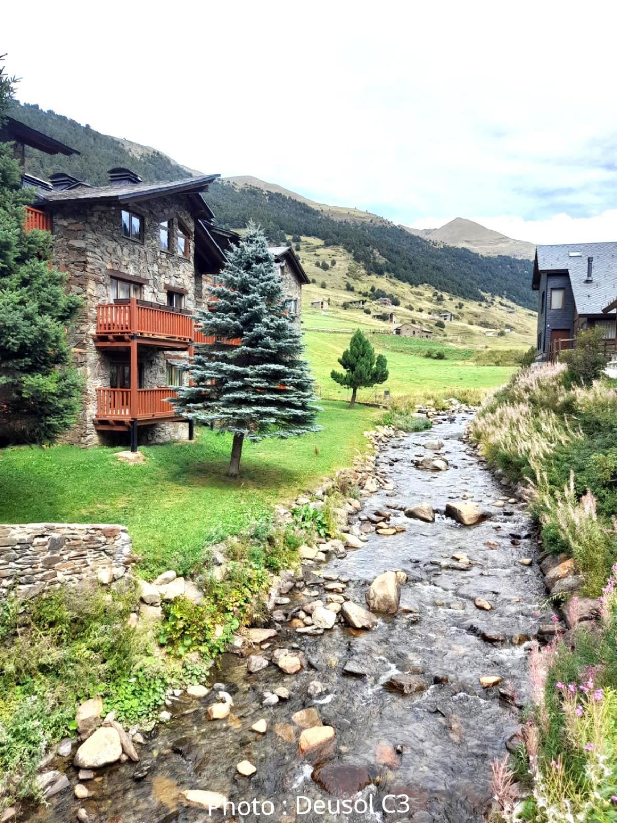 Ac Apartaments Vall D'Incles Esterno foto